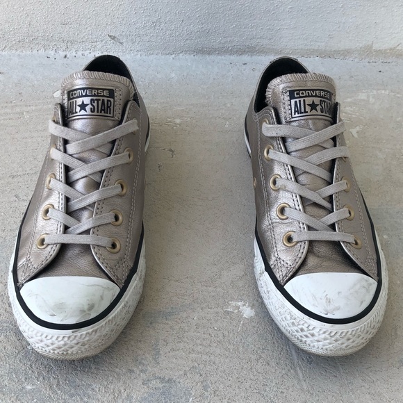 Converse Women’s - Picture 1 of 7